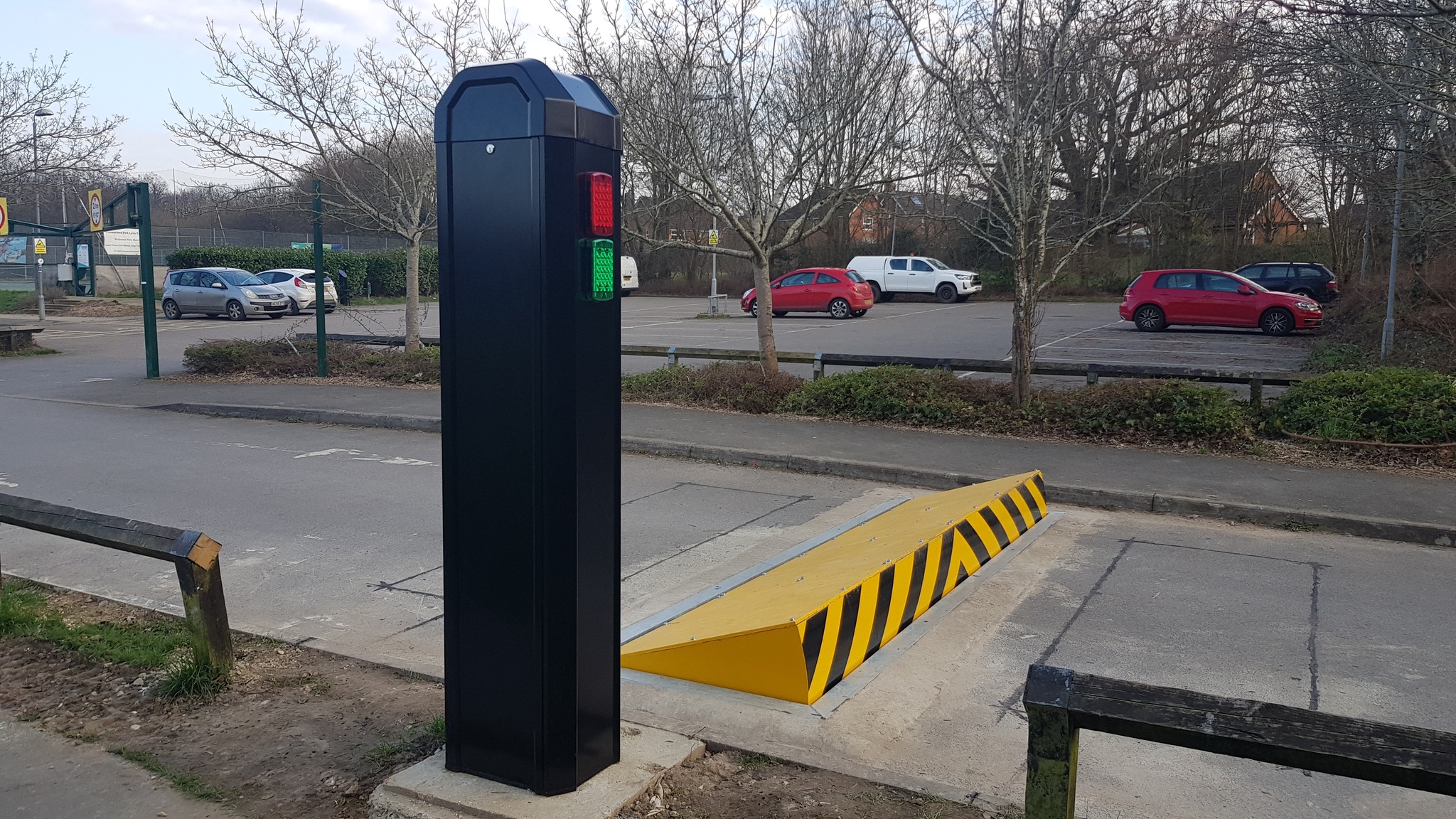 Road blocker and GSM dialier